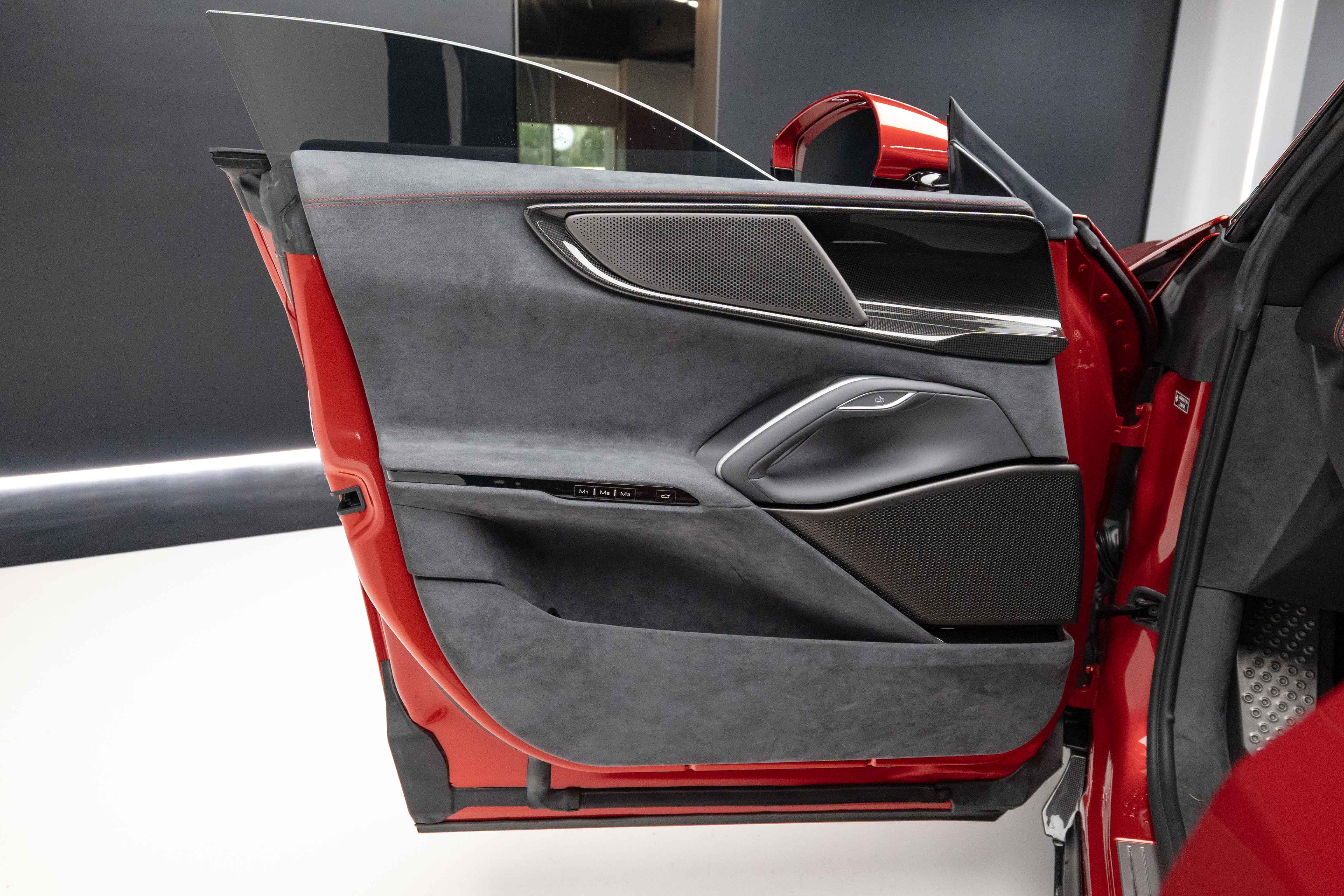 2025 Ferrari PUROSANGUE