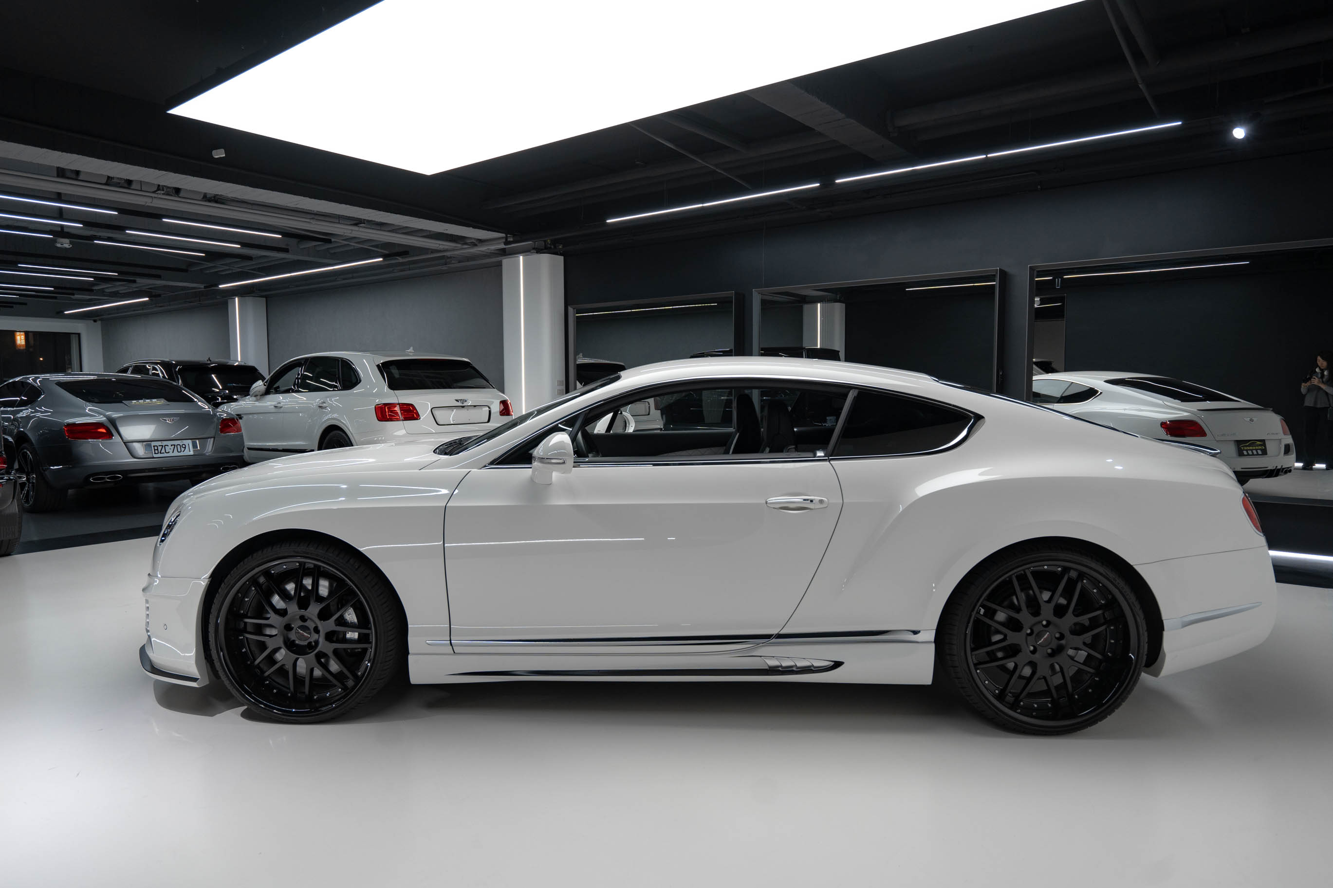 2014 Bentley GT V8(WALD包圍)