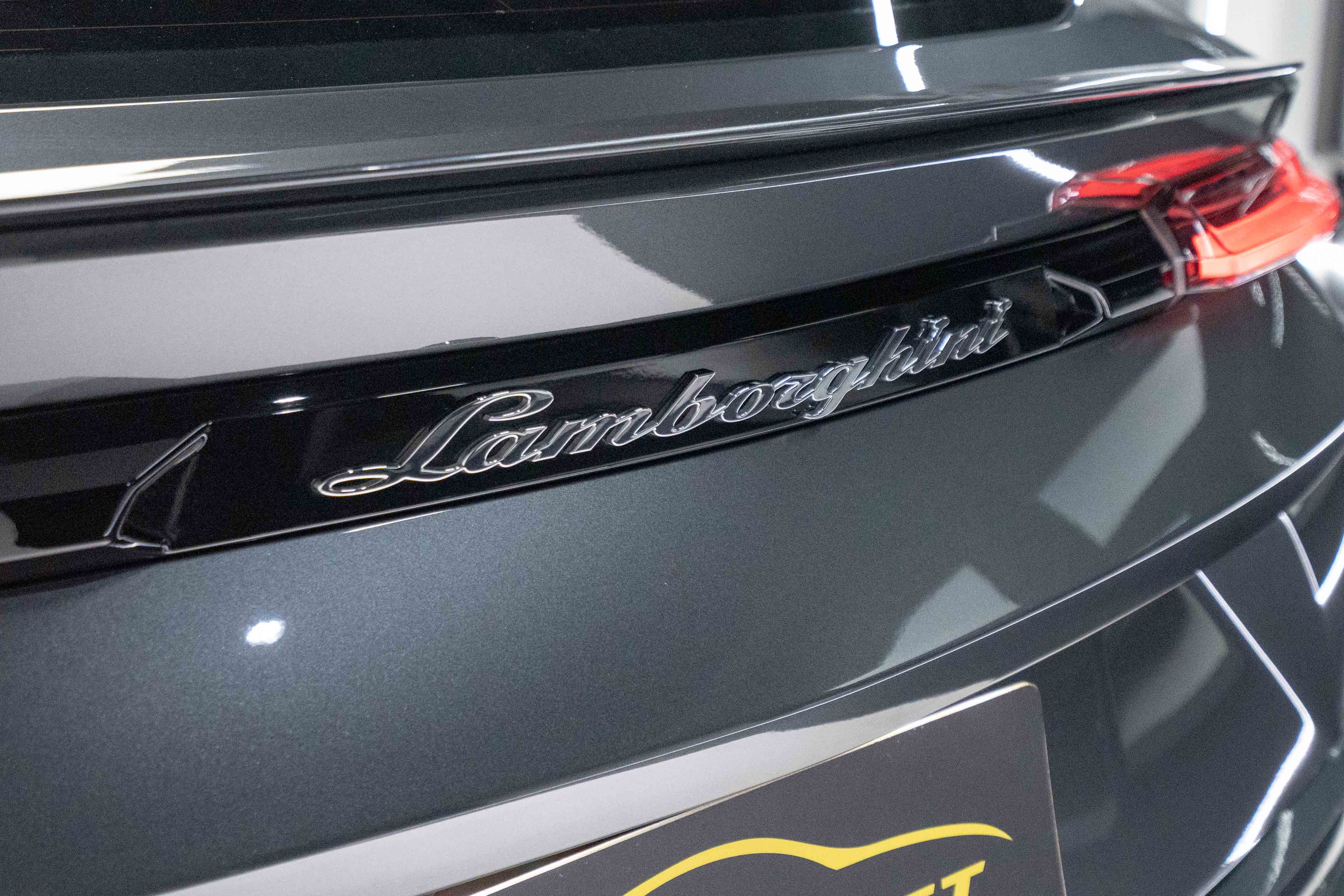 2019 Lamborghini Urus