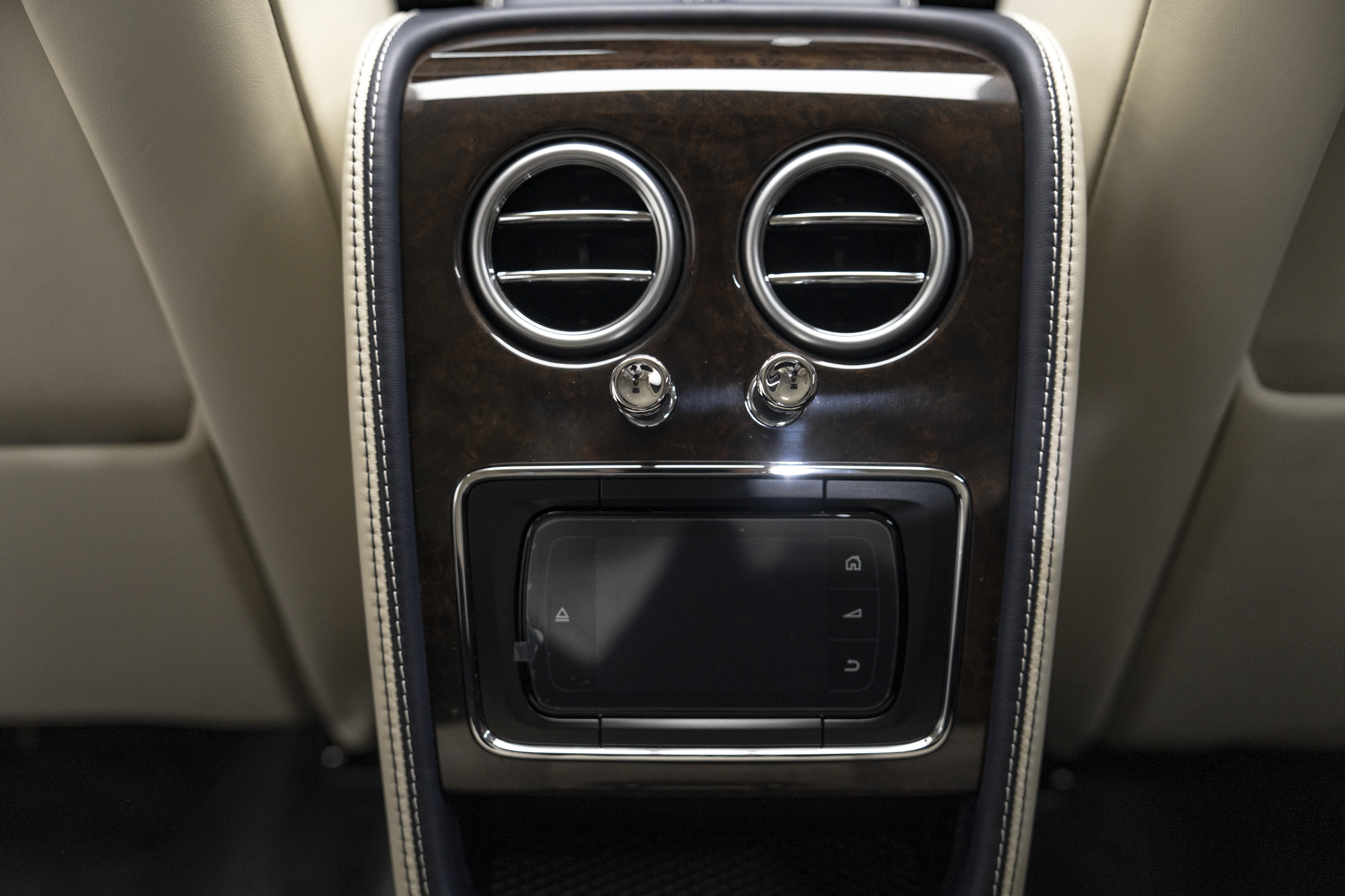 2017 Bentley FS V8S
