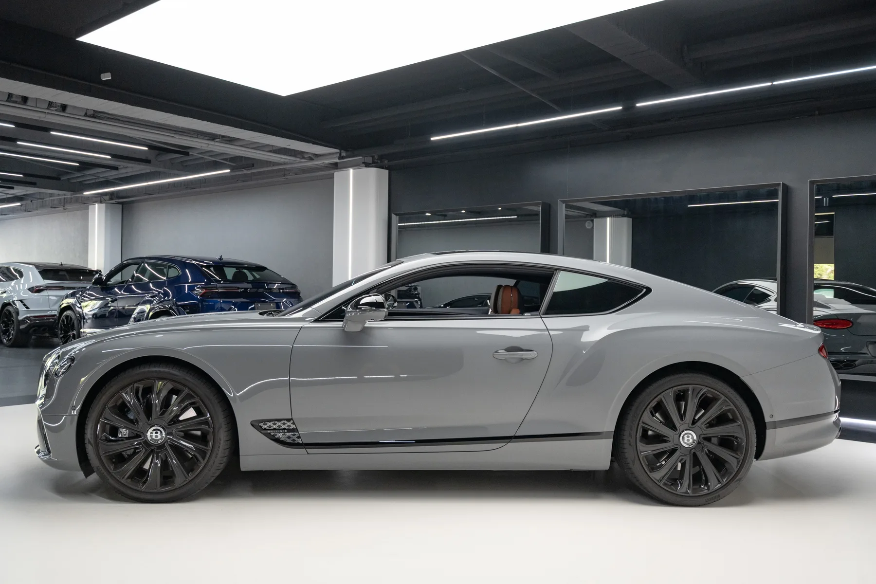 2023 Bentley GT V8 Mulliner總代