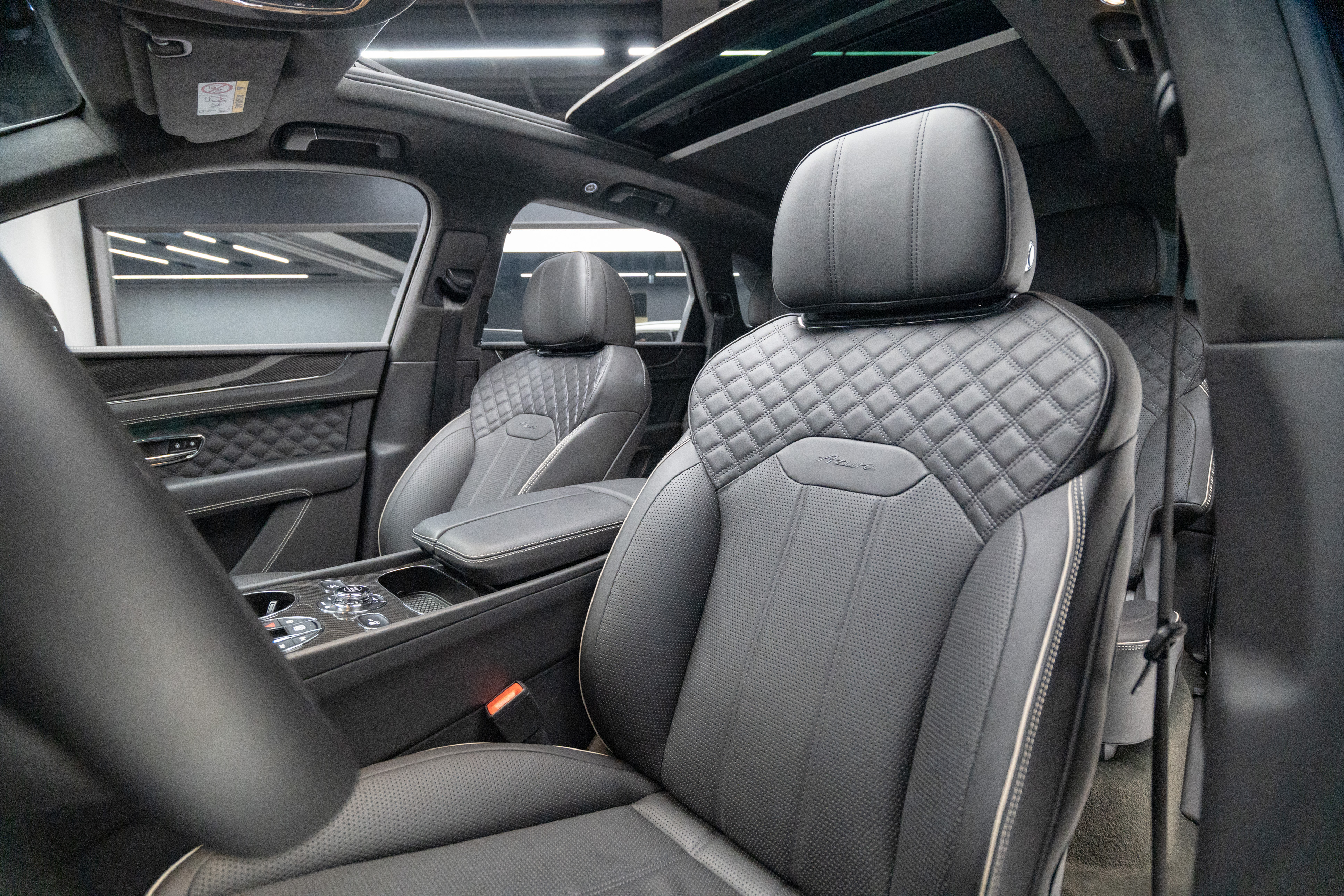 2023 Bentley BENTAYGA Azure