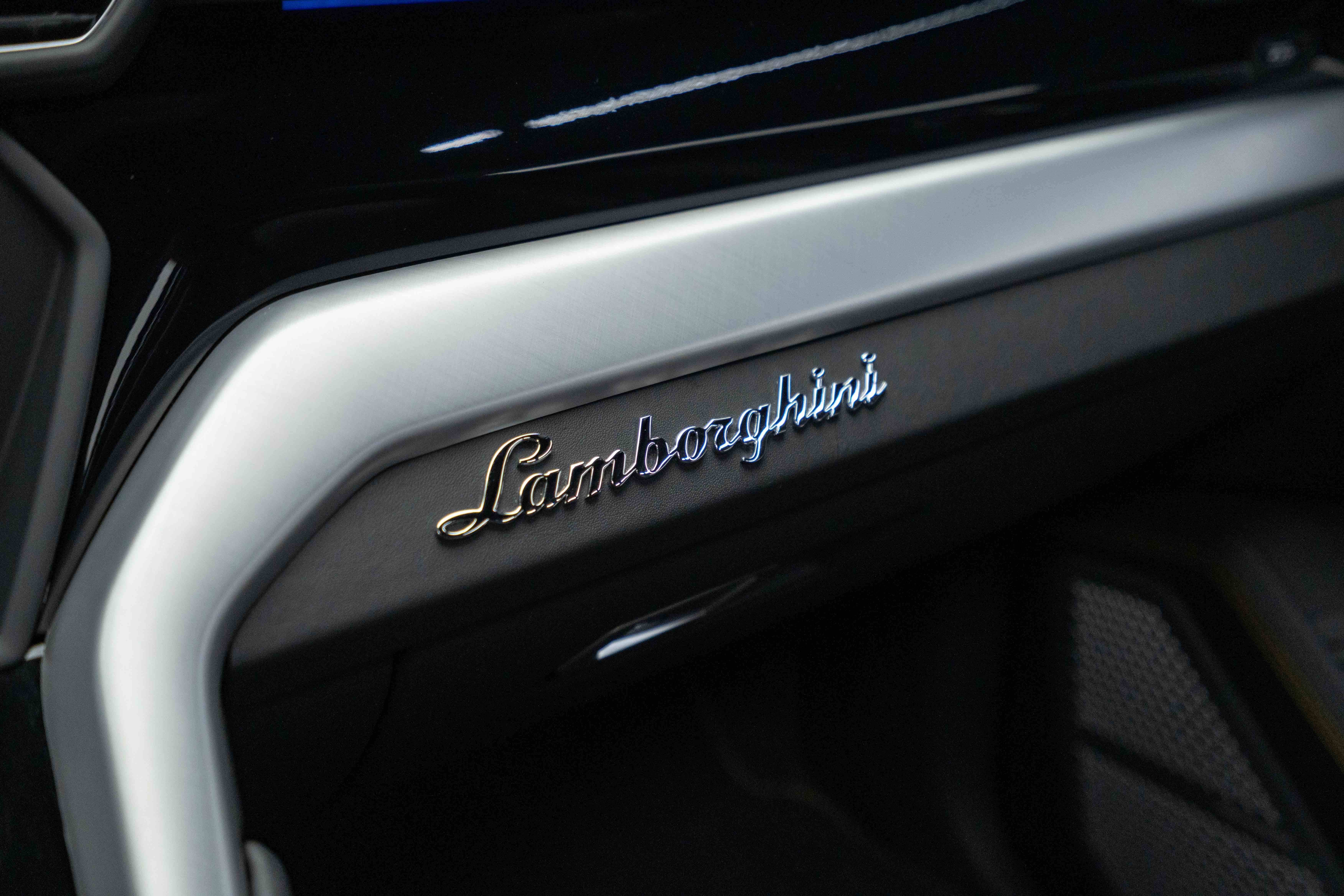 2019 Lamborghini Urus