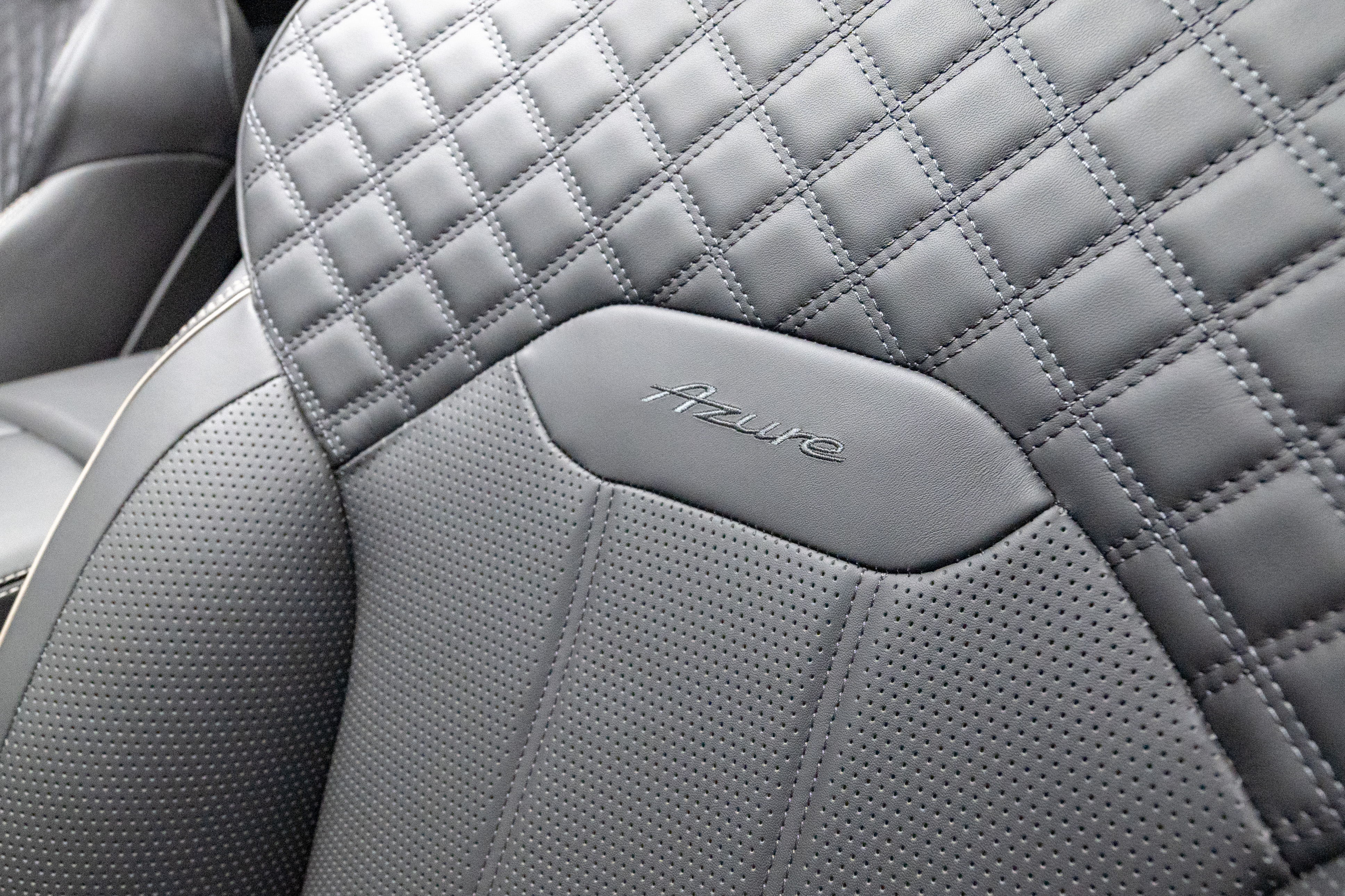 2023 Bentley BENTAYGA Azure