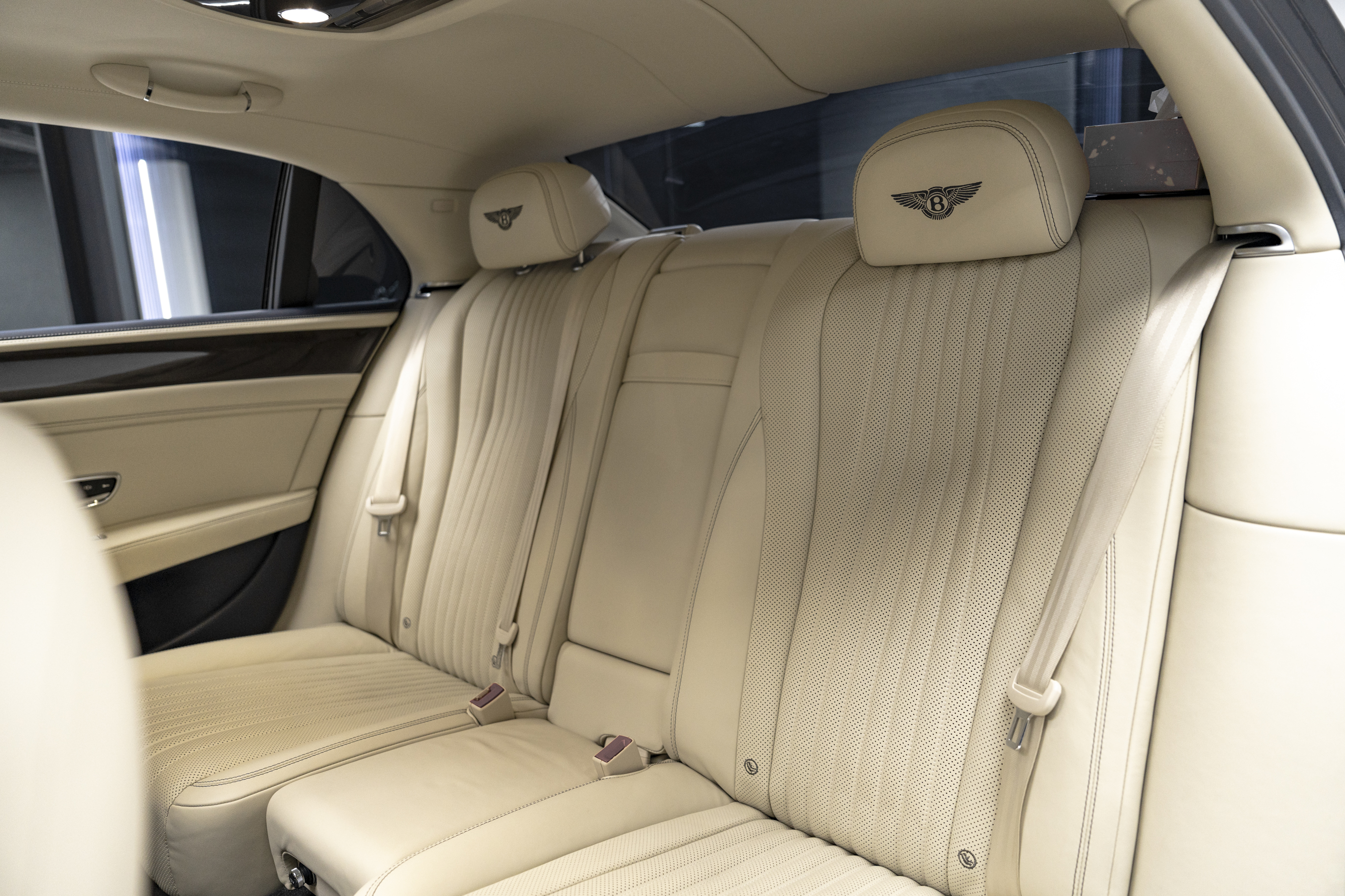 2017 Bentley FS V8S