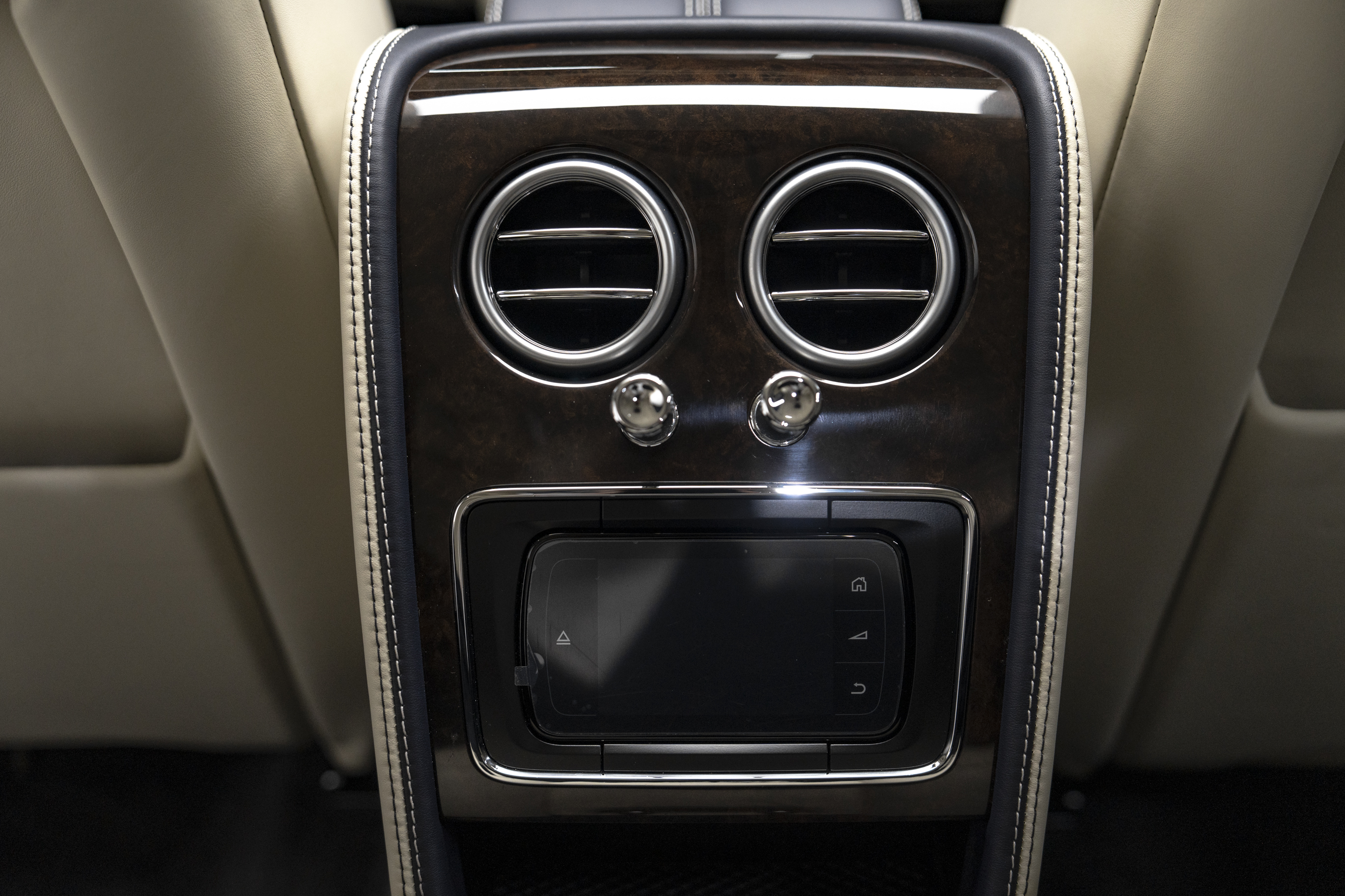 2017 Bentley FS V8S