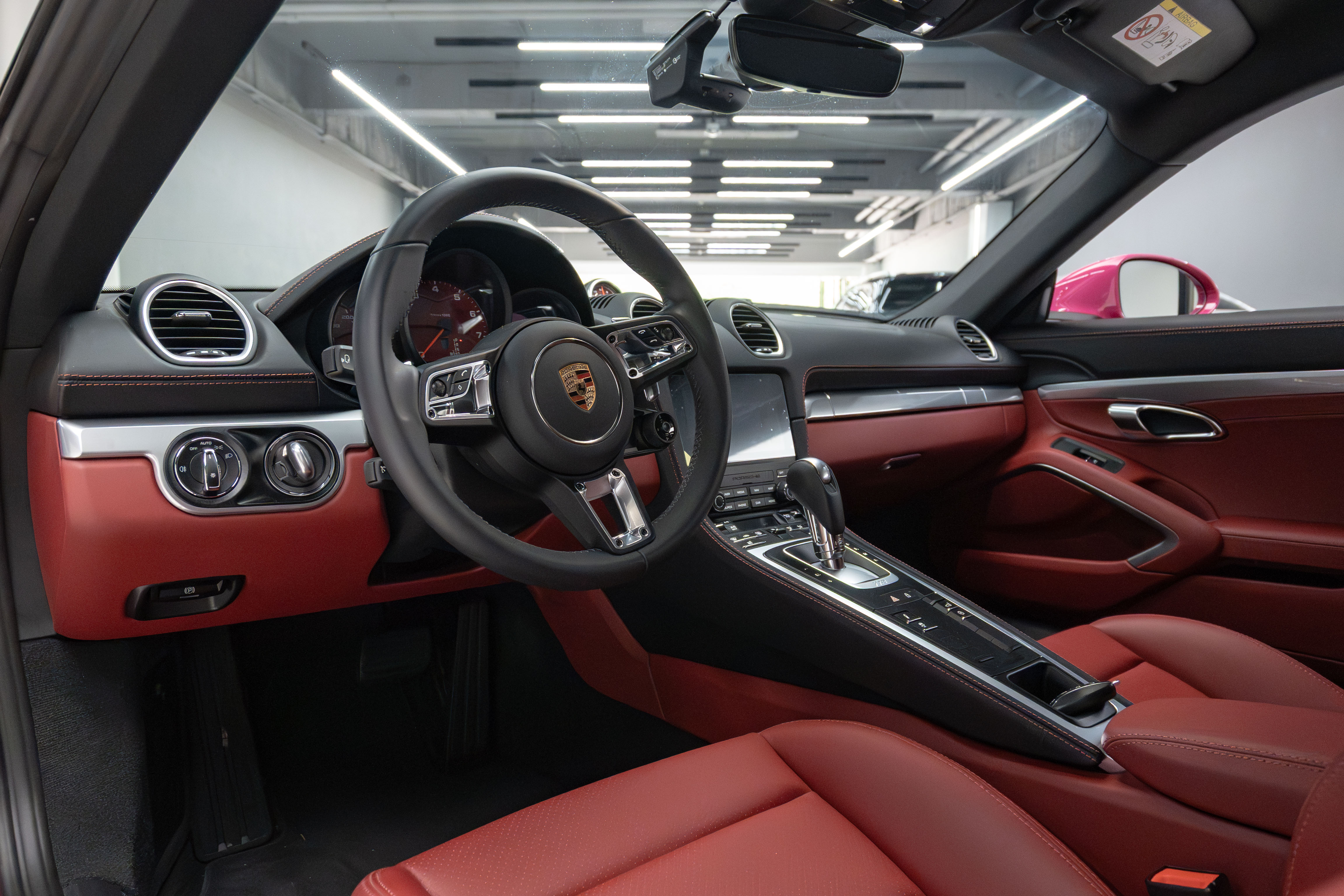 2024 Porsche 718 Cayman