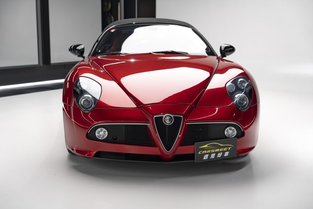 2010 Alfa Romeo(106) 8C