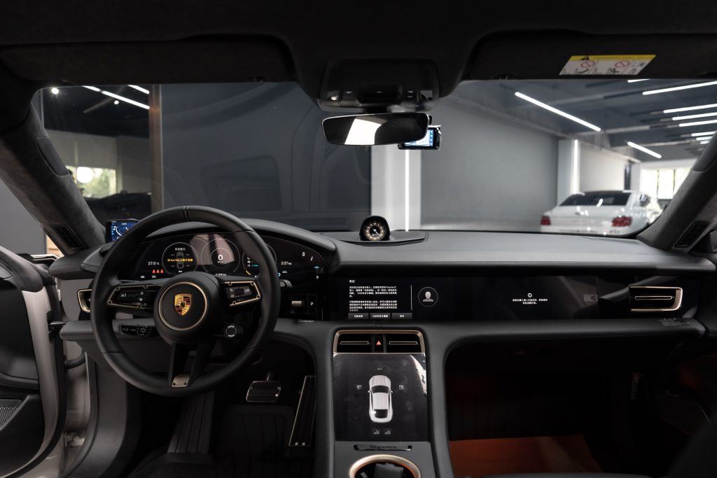 2021 Porsche Taycan Turbo S