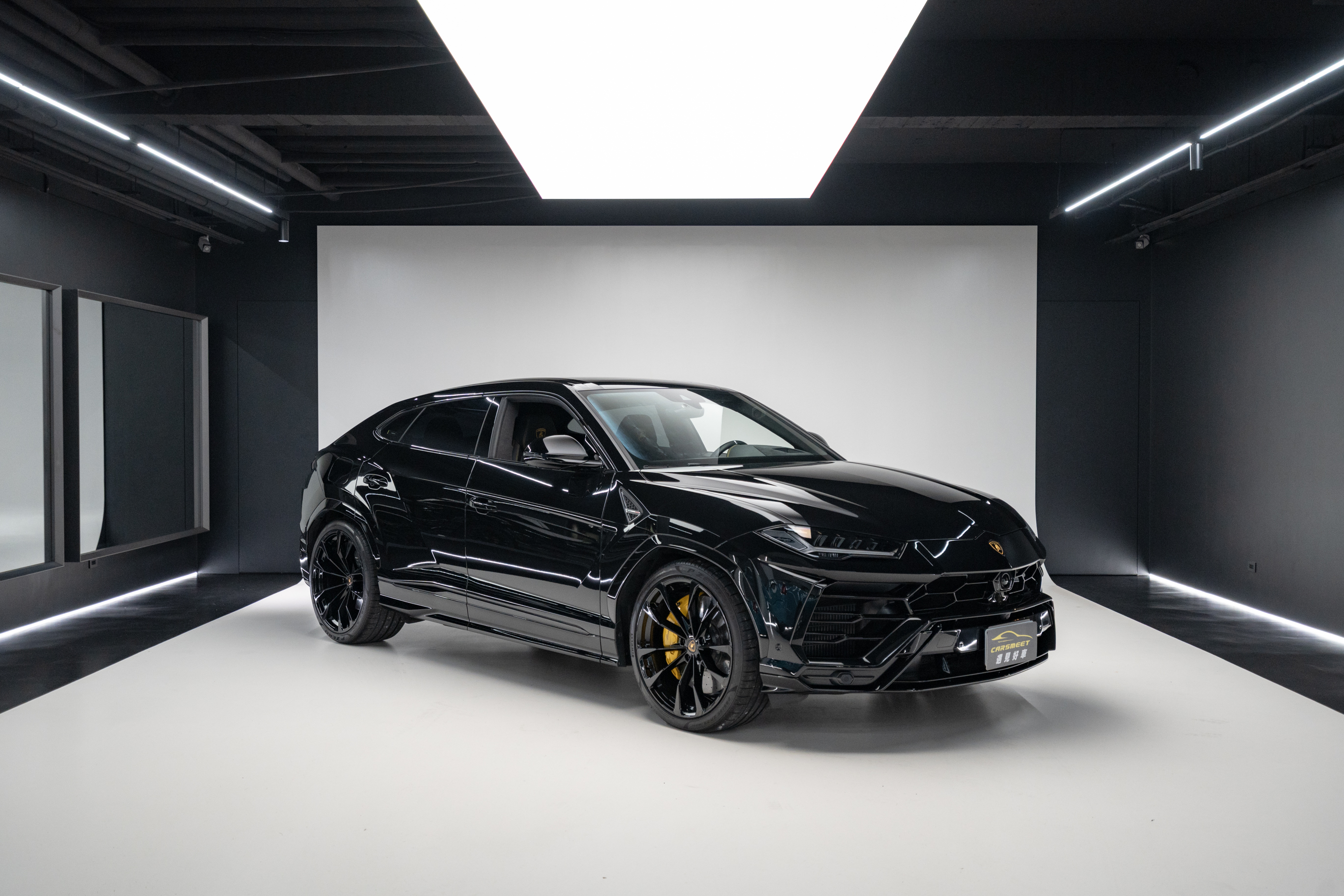 2022 Lamborghini URUS