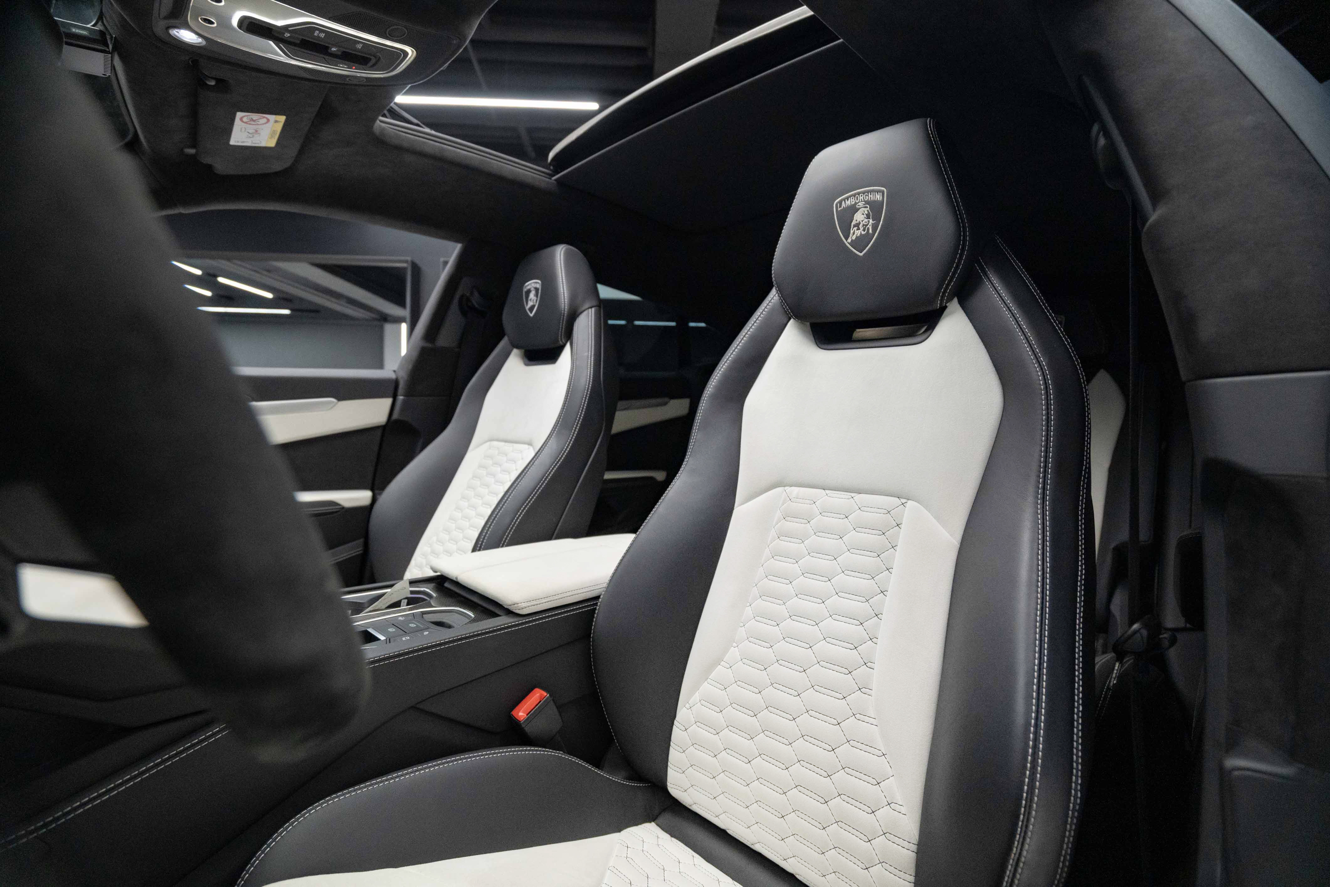 2021 Lamborghini Urus