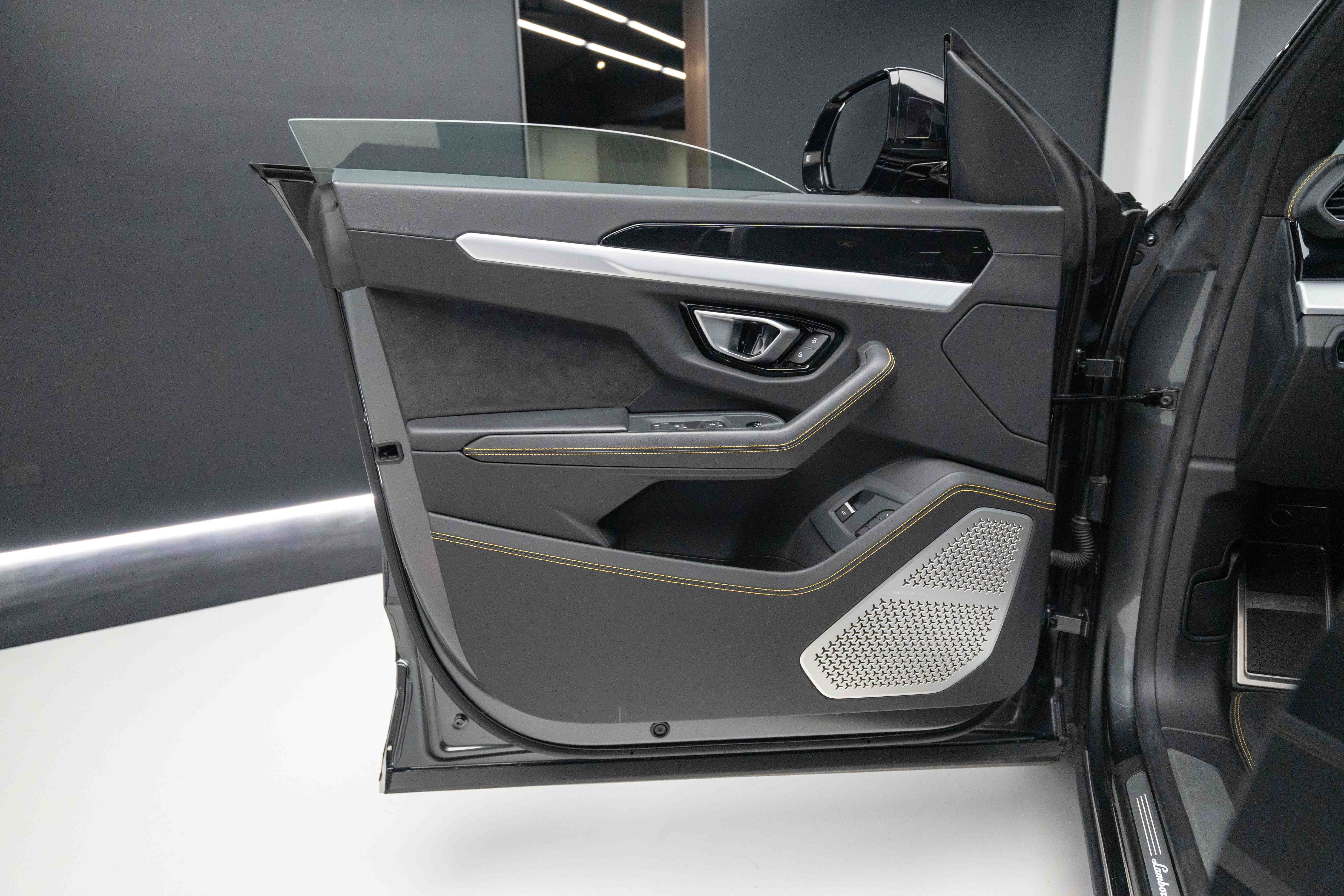 2019 Lamborghini Urus