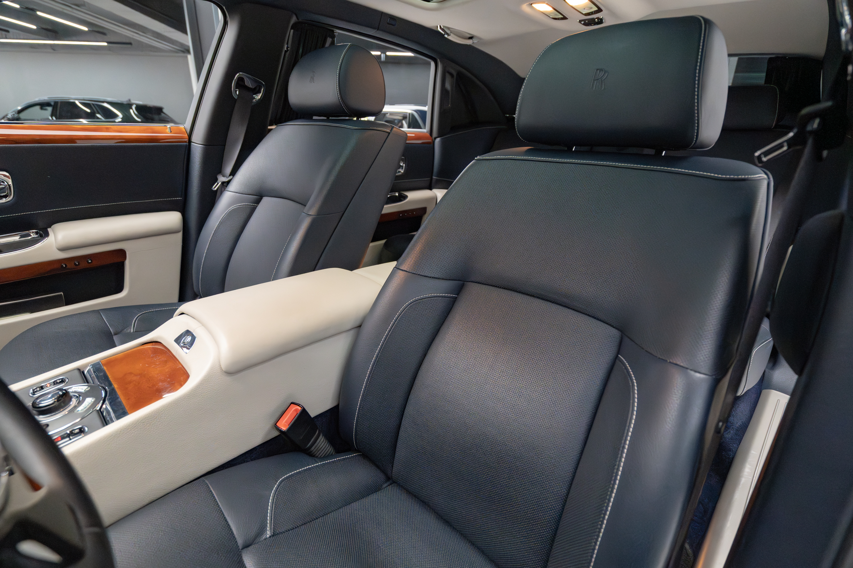 2014 Rolls-Royce Phantom EWB