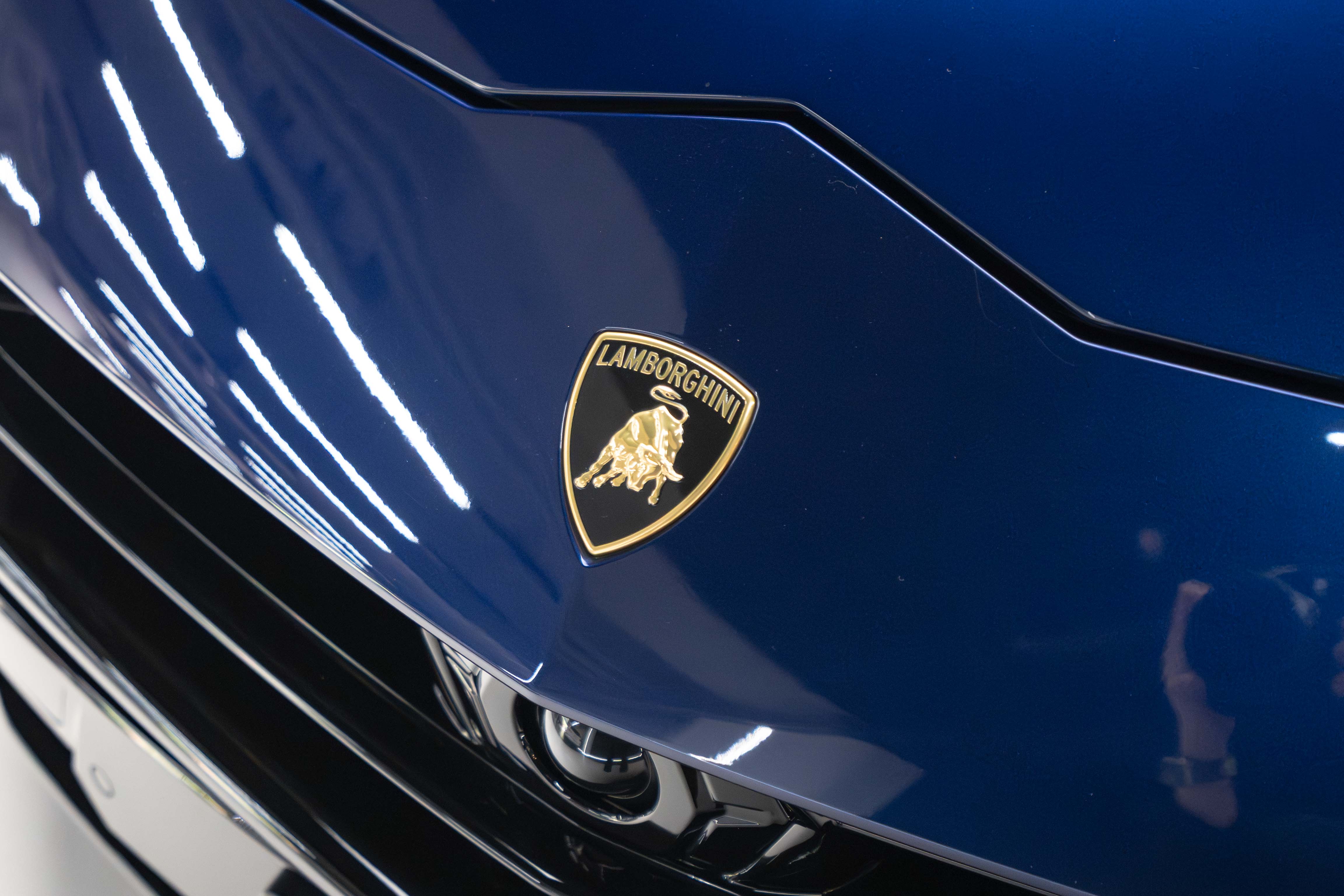 2024 Lamborghini Urus S