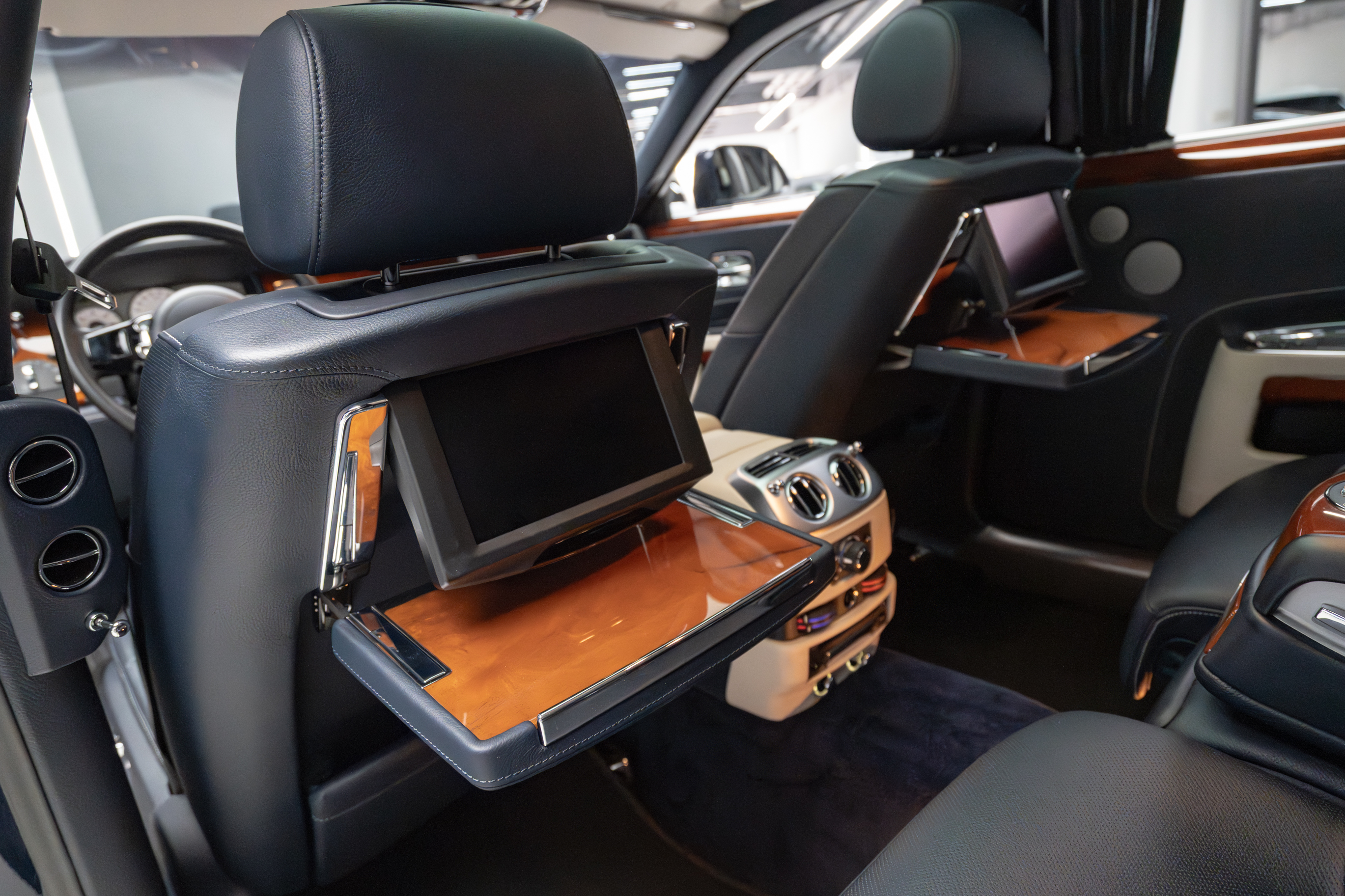 2014 Rolls-Royce Phantom EWB