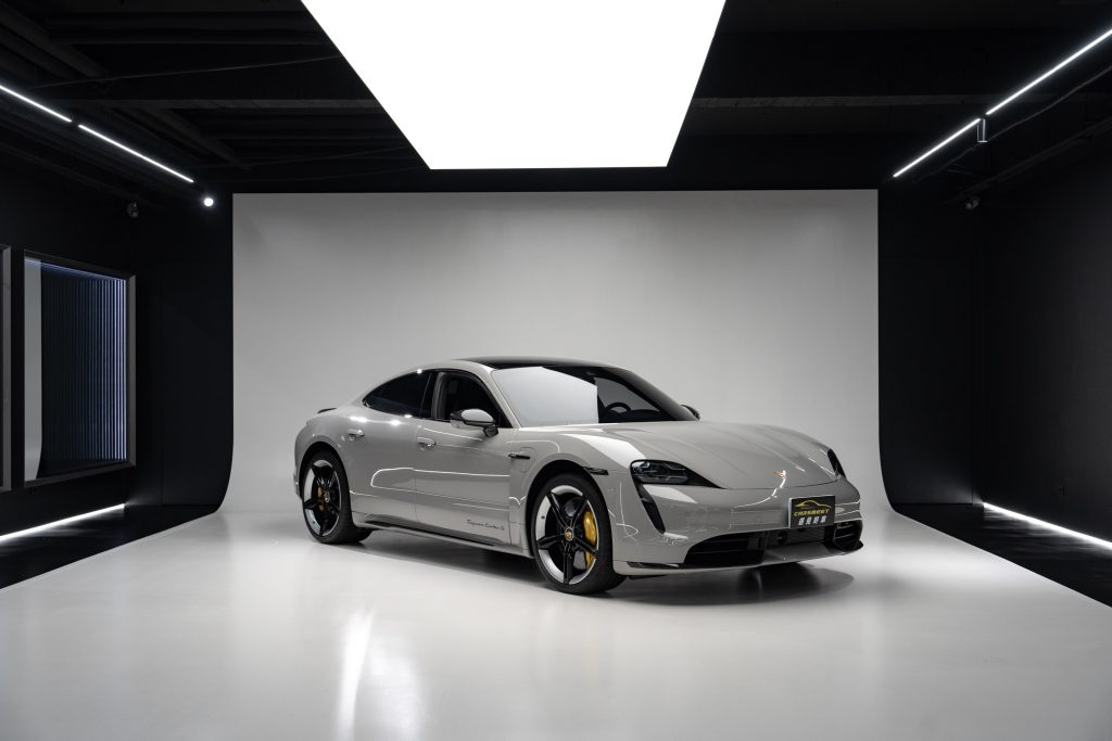 2021 Porsche Taycan Turbo S