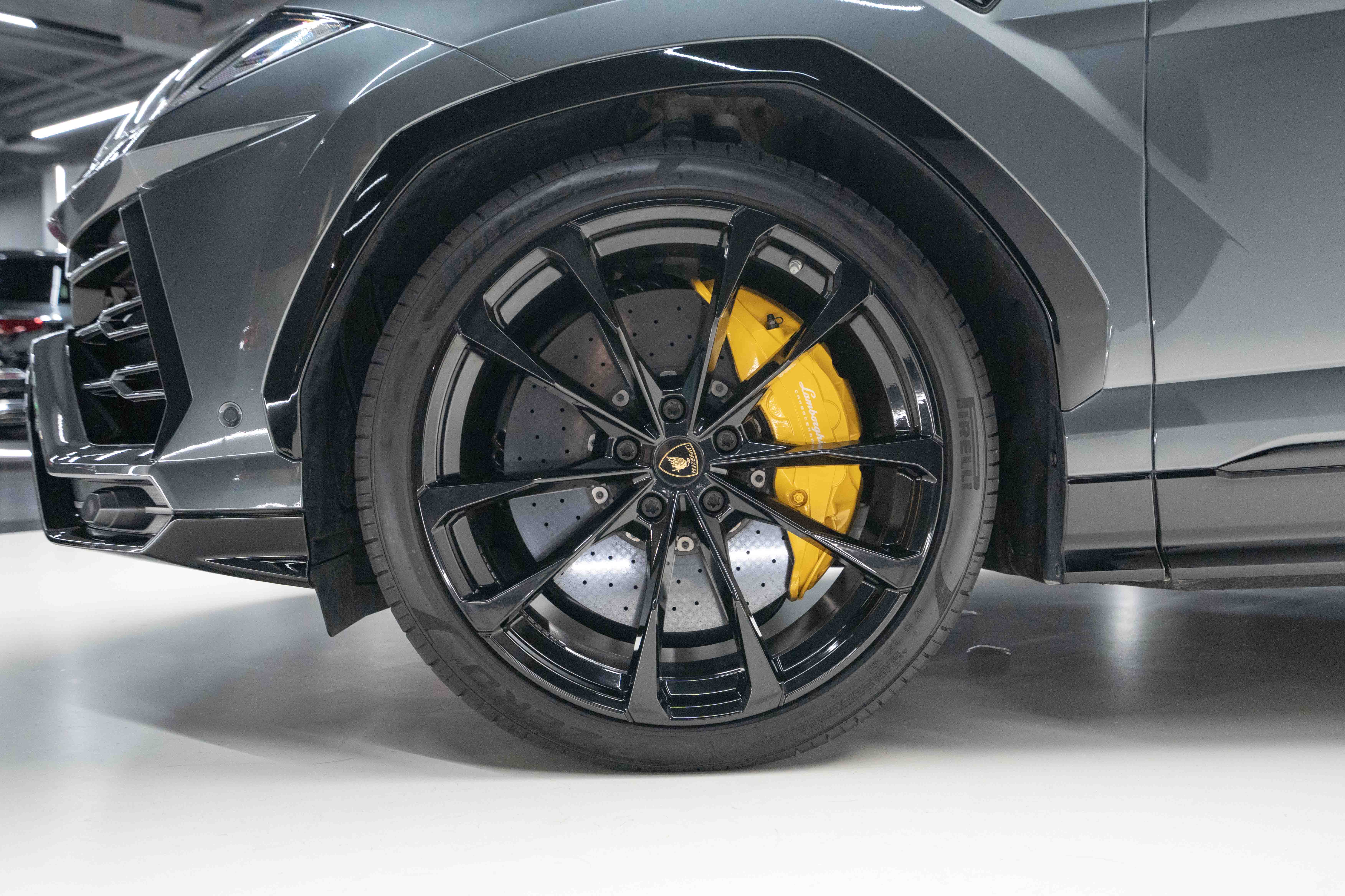2019 Lamborghini Urus