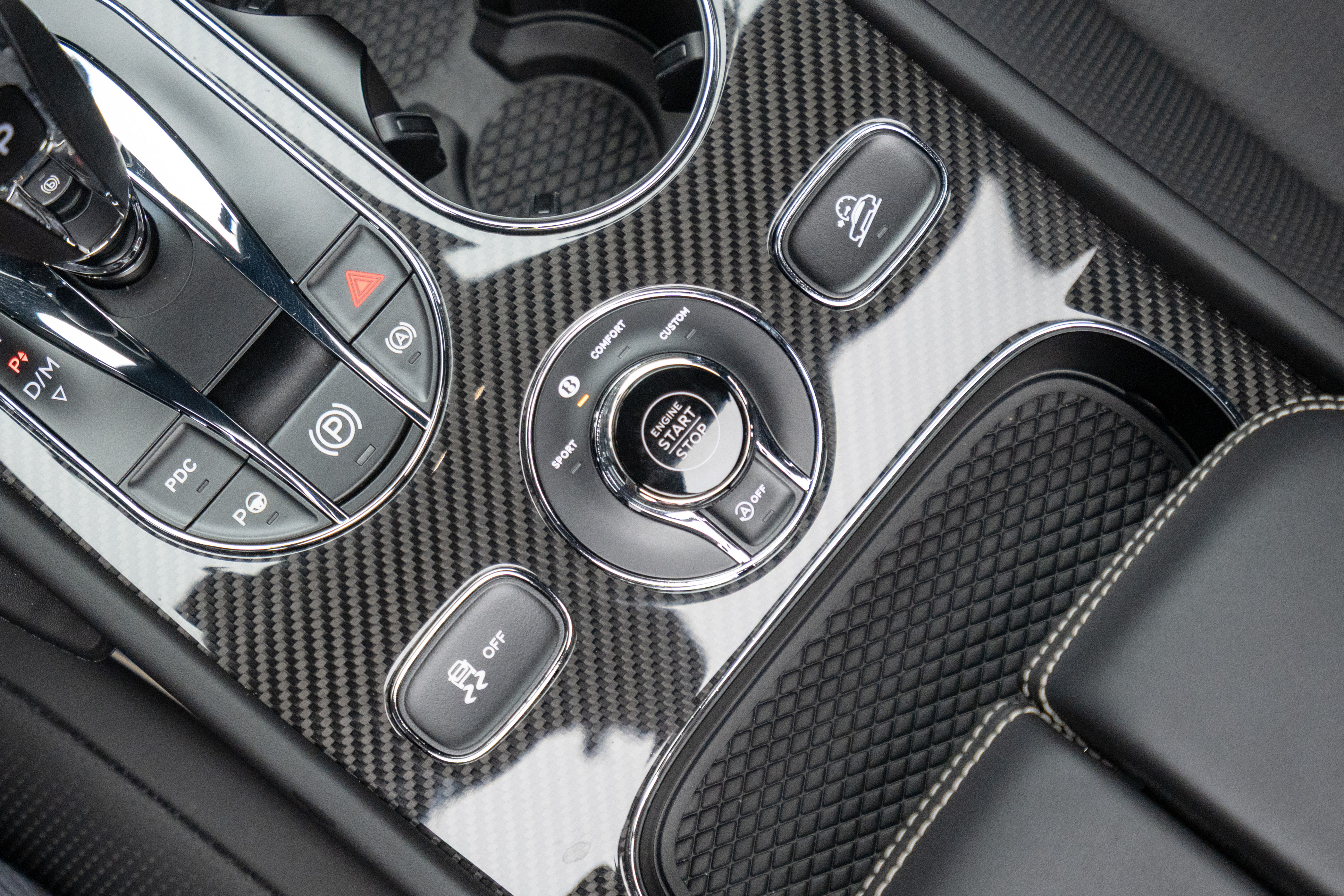 2023 Bentley BENTAYGA Azure