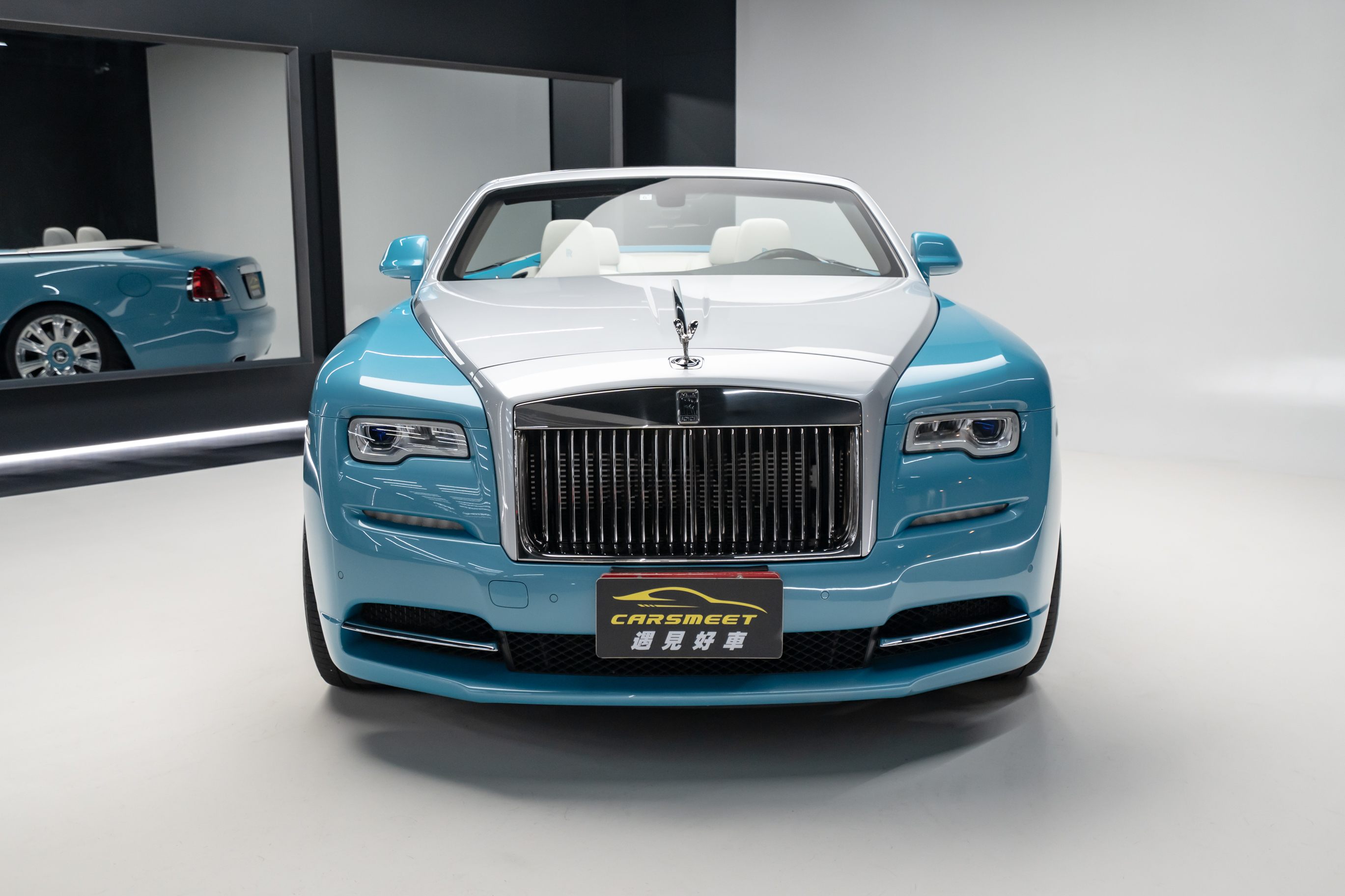 2017 Rolls-Royce Dawn