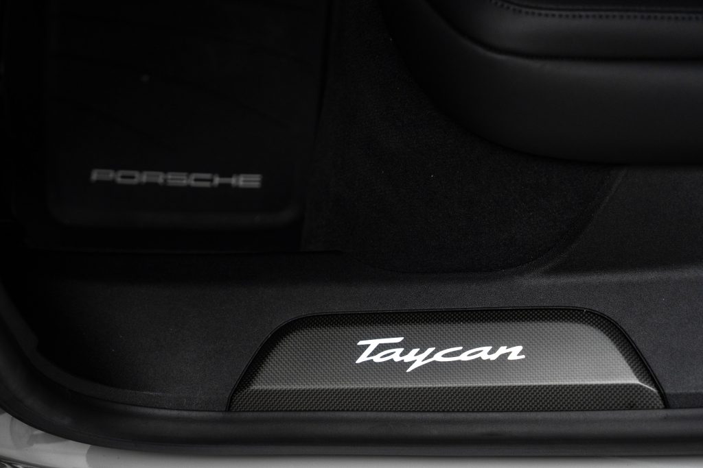 2021 Porsche Taycan Turbo S
