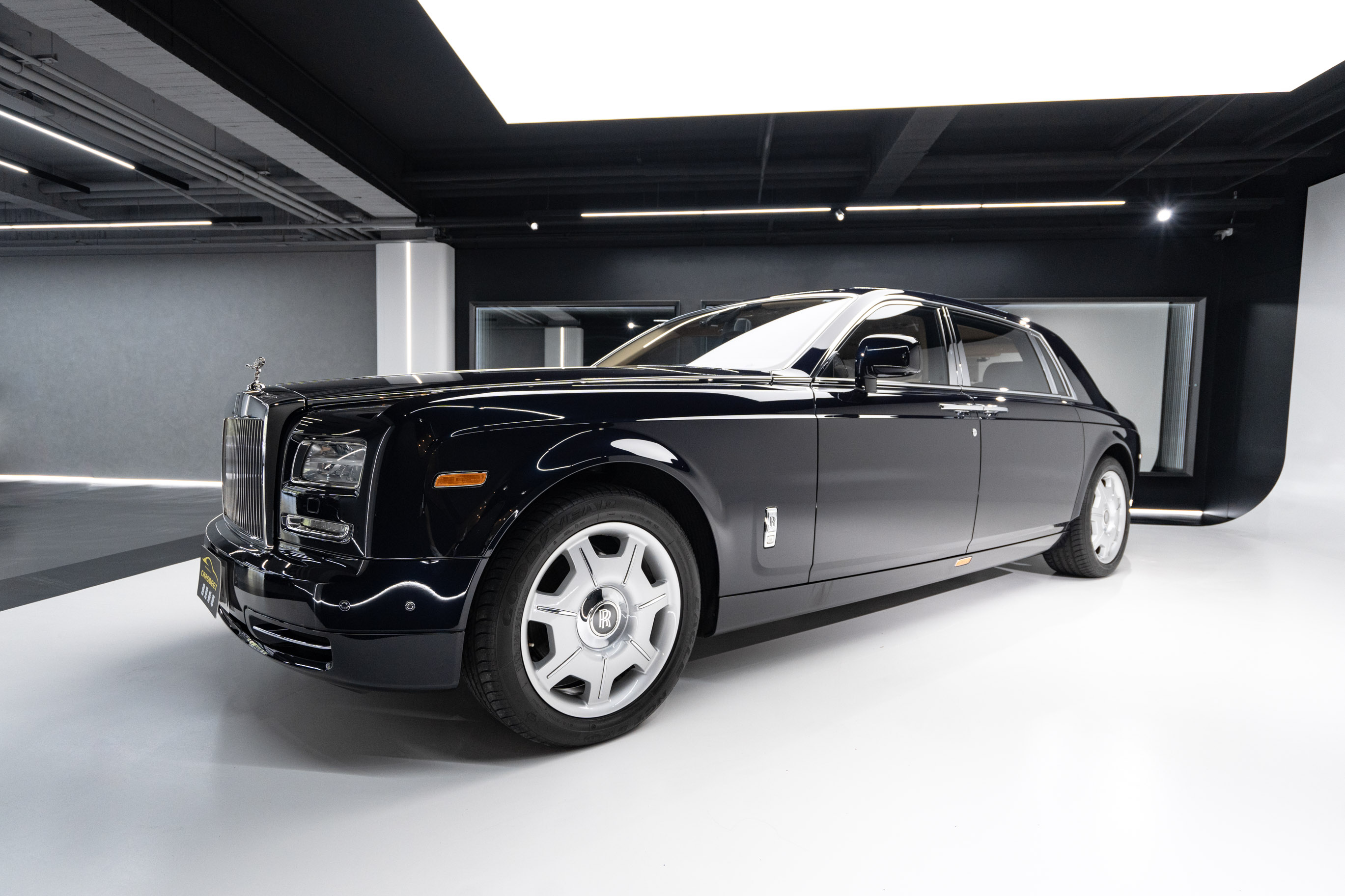 2014 Rolls-Royce Phantom EWB