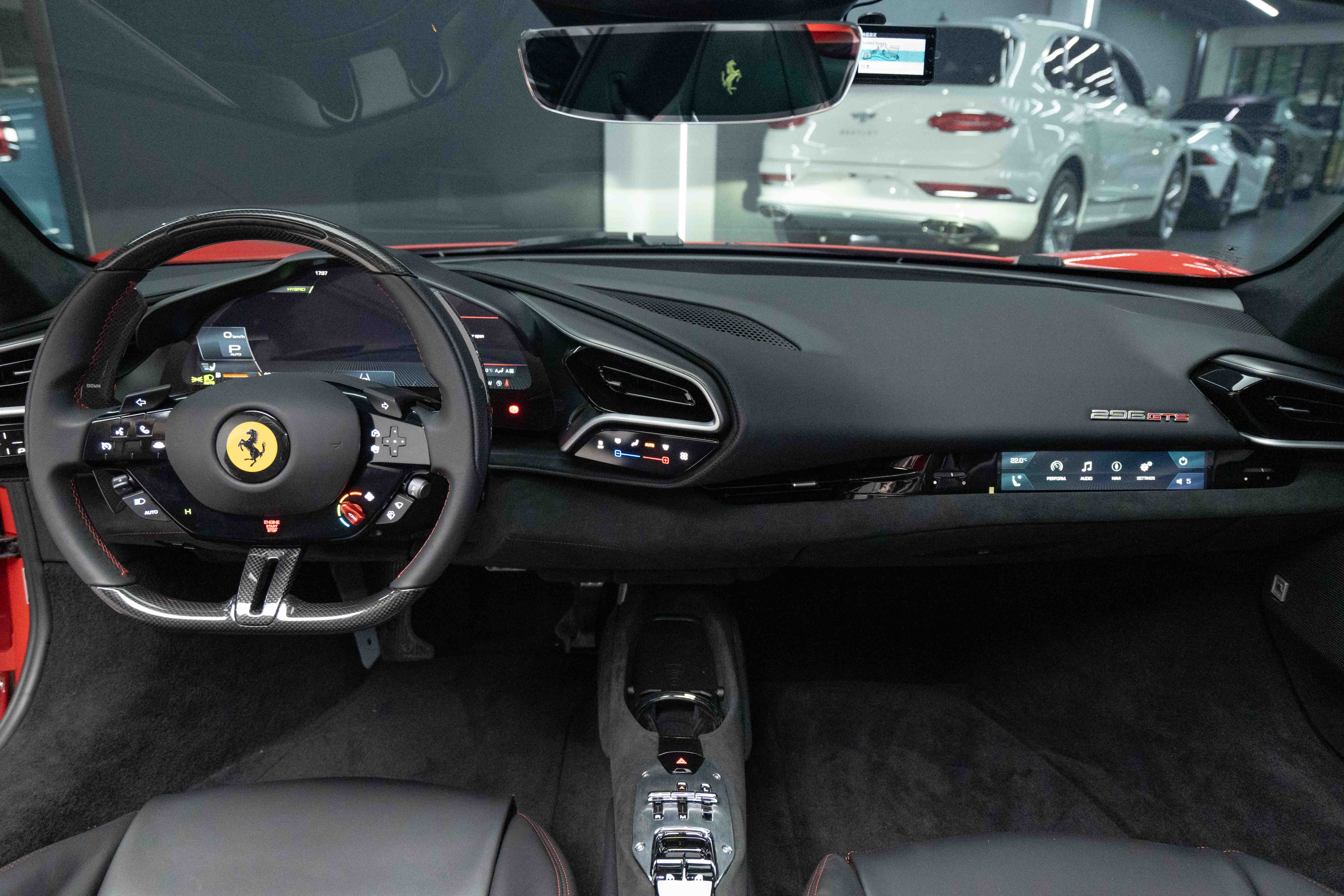 2025 Ferrari 2023款 3.0 V6 PHEV