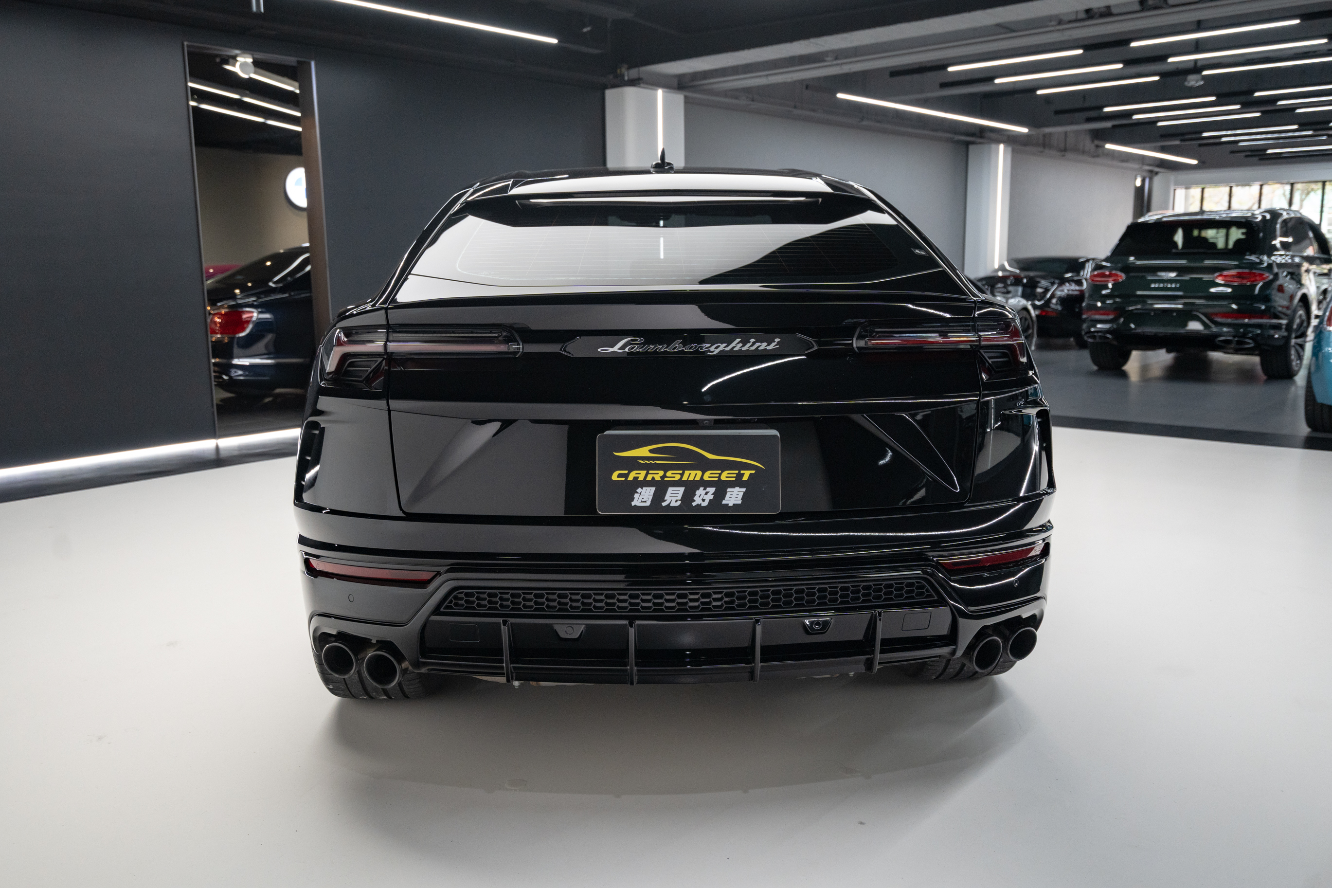 2022 Lamborghini URUS