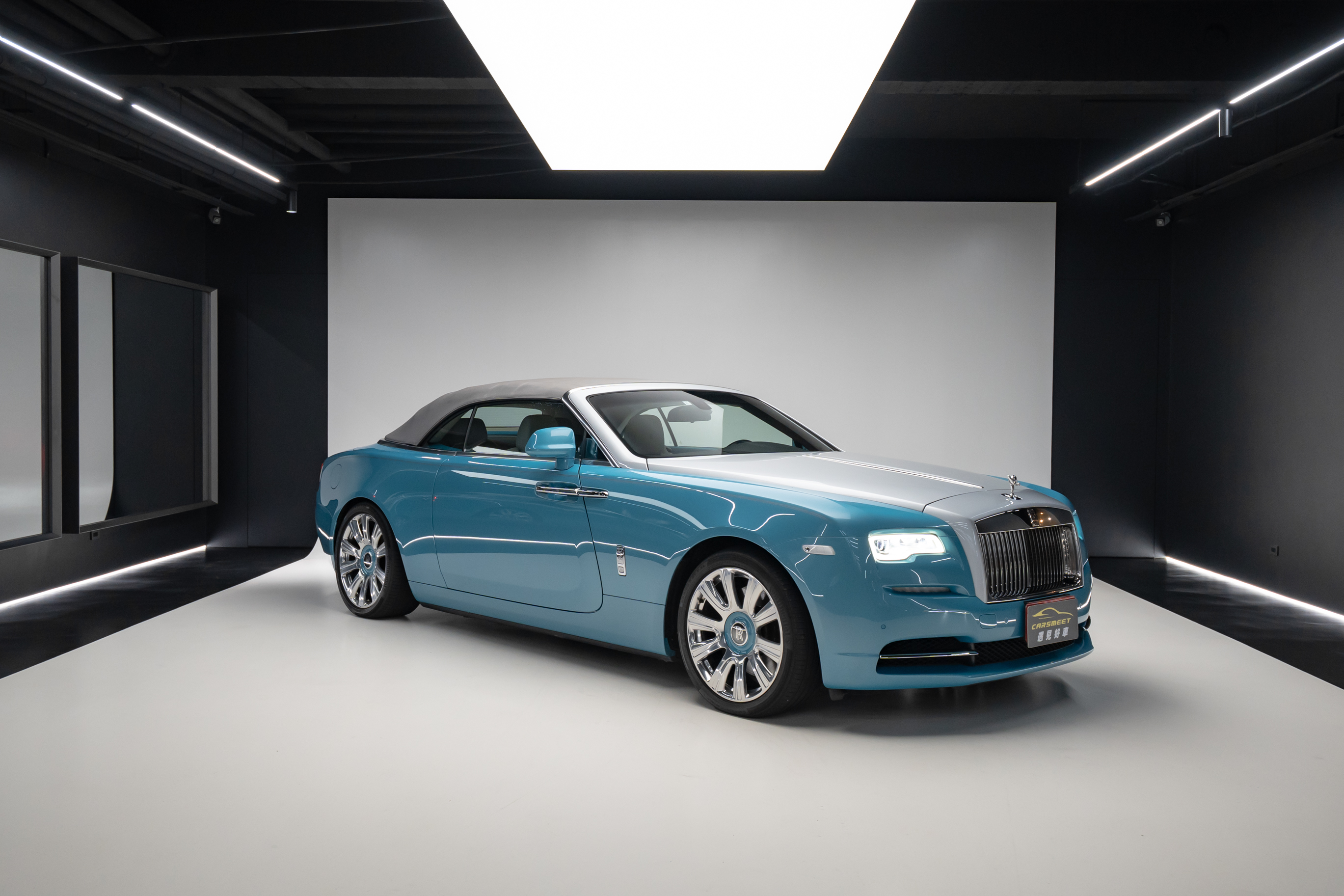 2017 Rolls-Royce Dawn