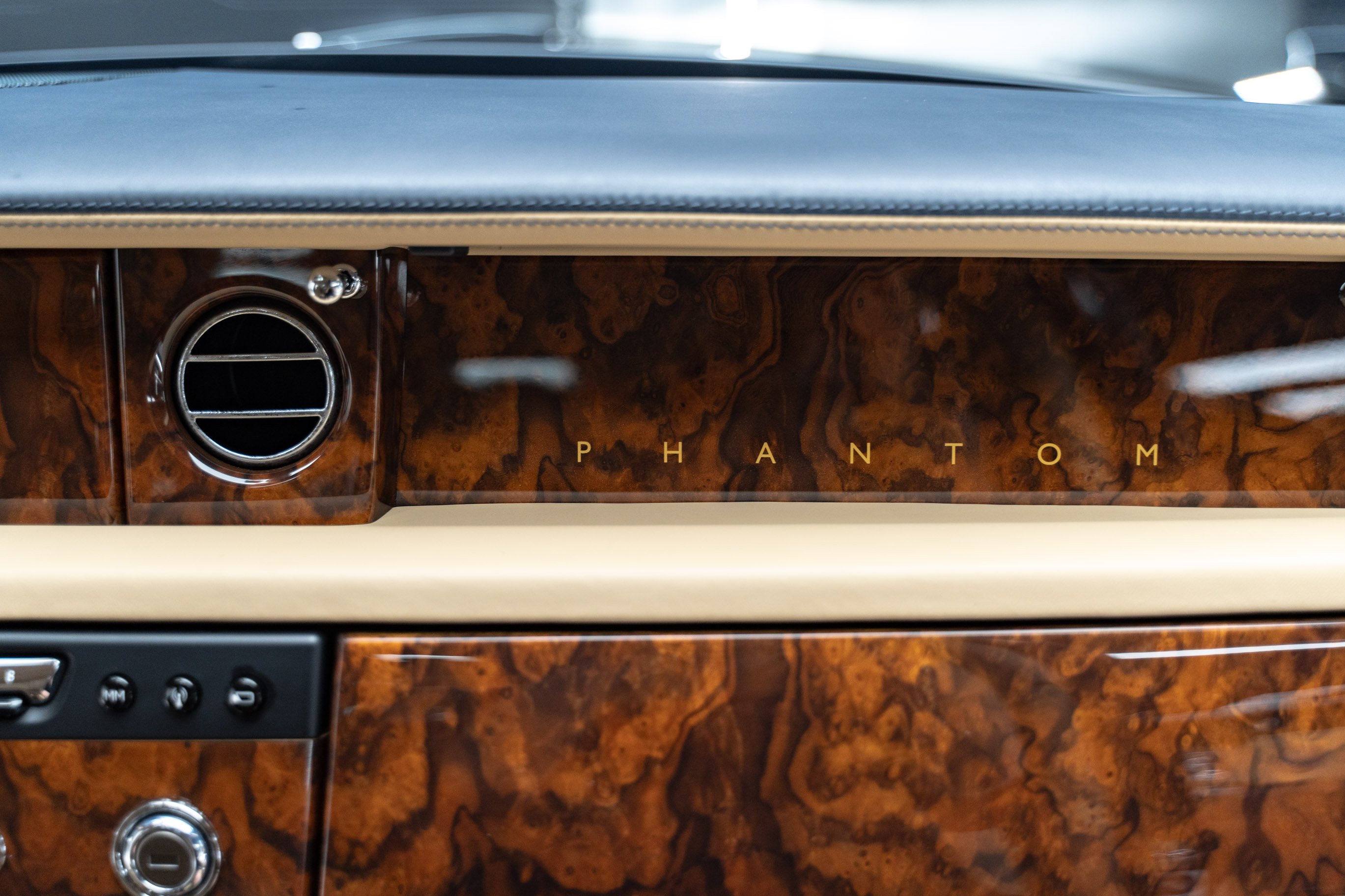 2014 Rolls-Royce Phantom EWB