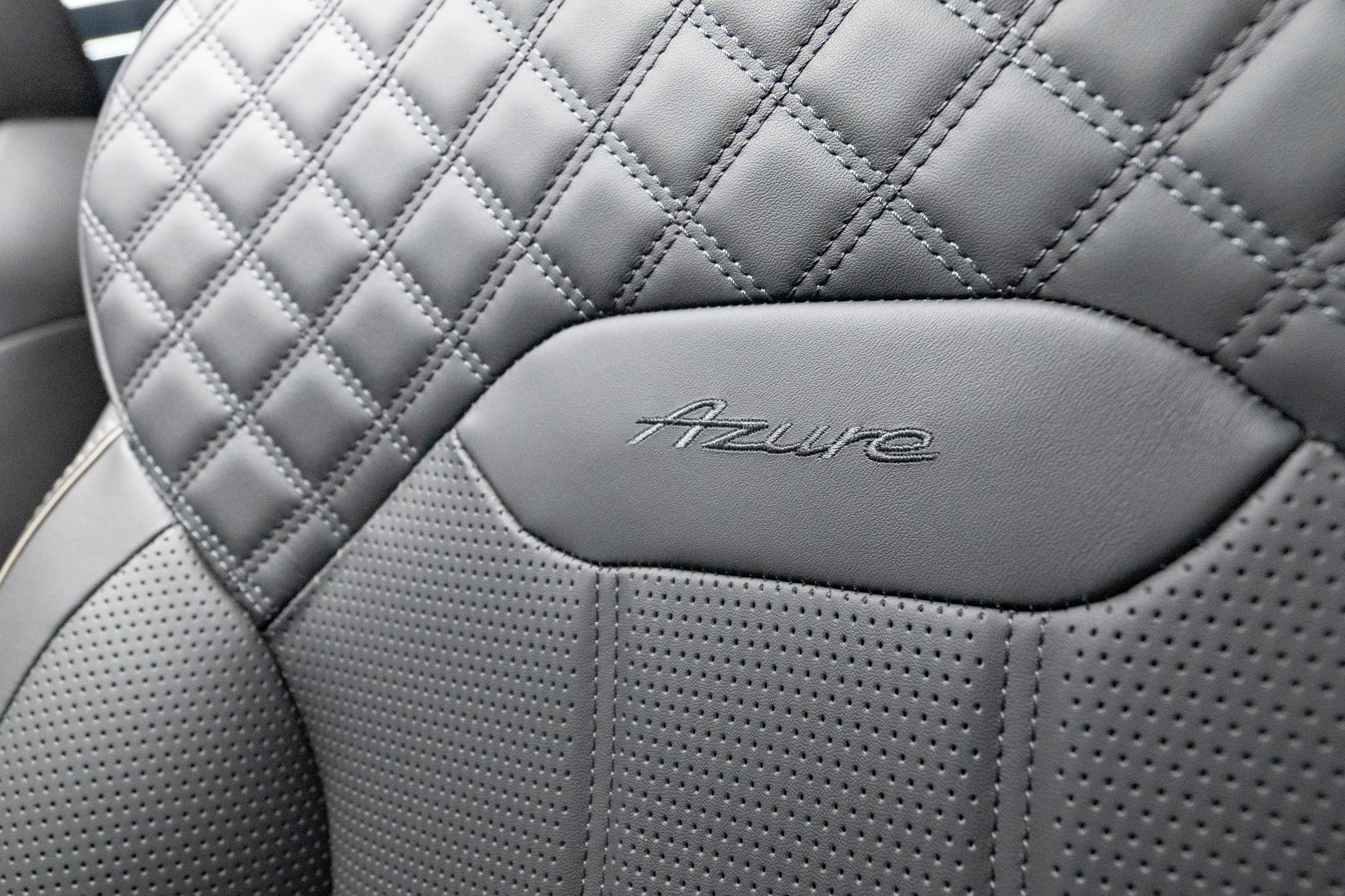2023 Bentley BENTAYGA Azure