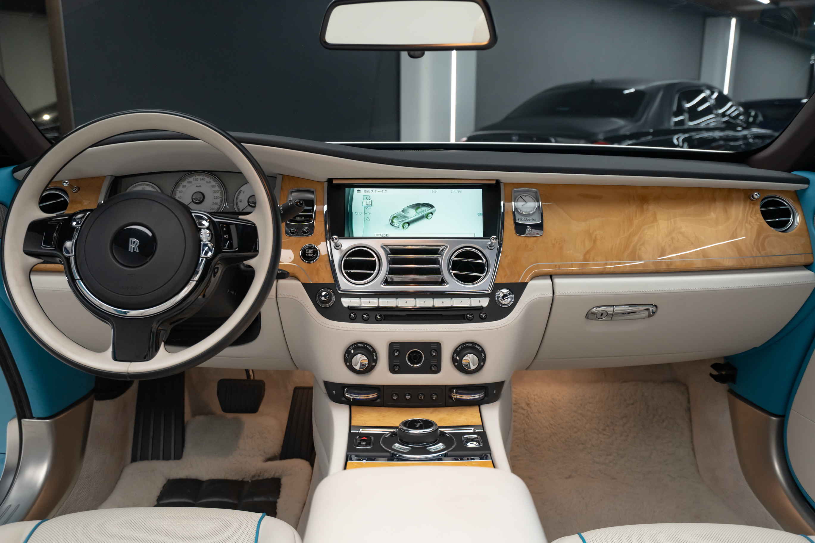 2017 Rolls-Royce Dawn