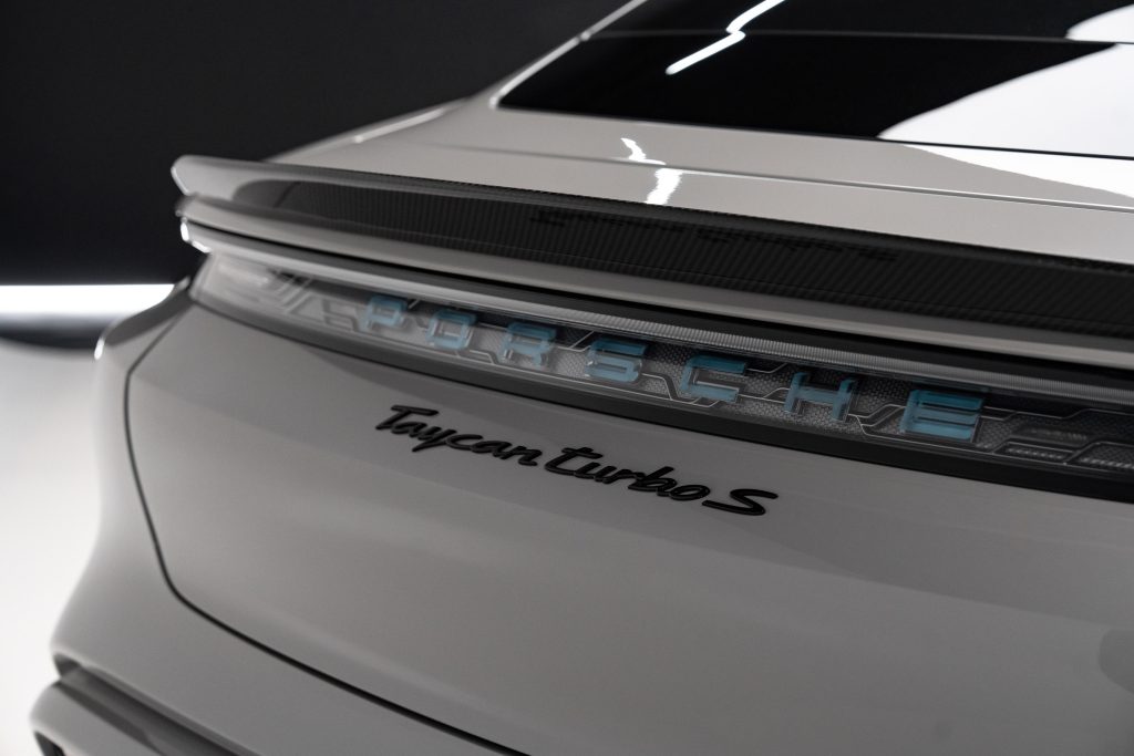 2021 Porsche Taycan Turbo S