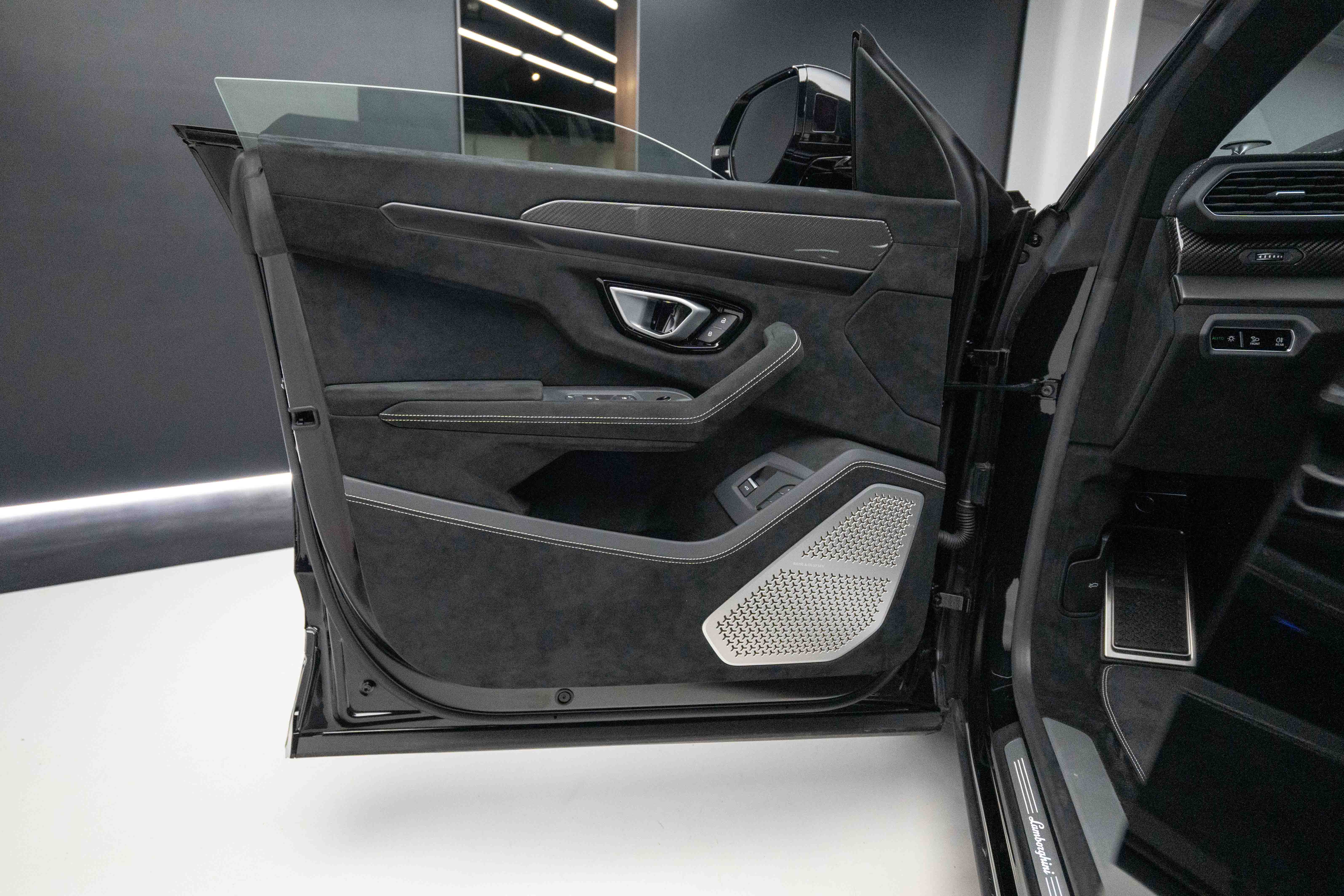 2023 Lamborghini 2023款 Performante