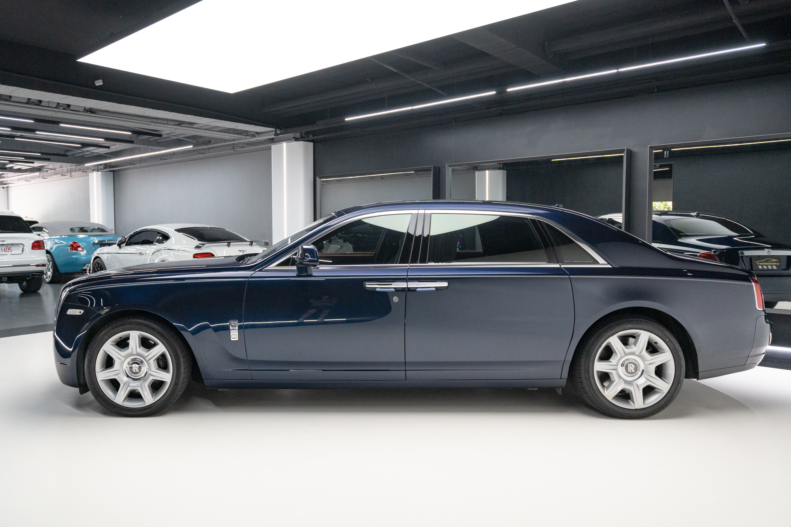 2014 Rolls-Royce Phantom EWB