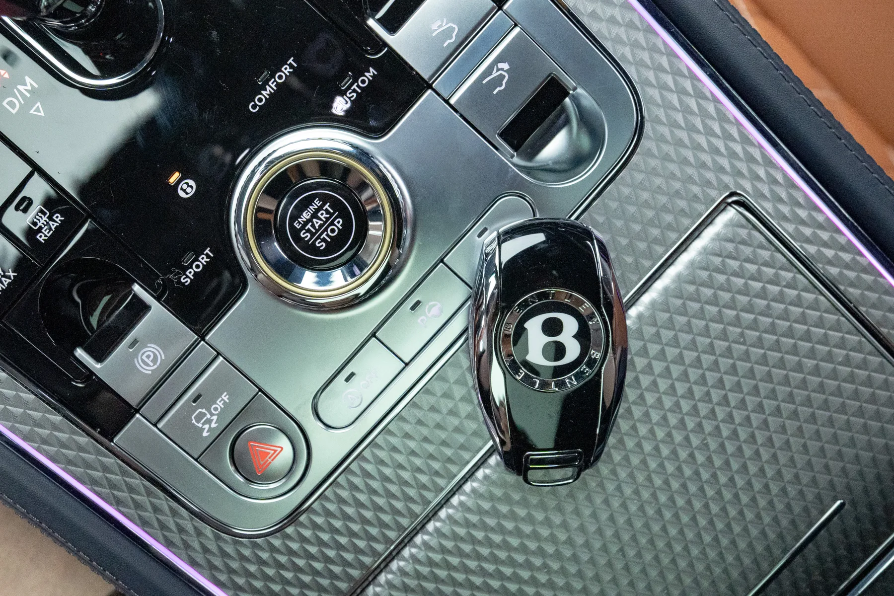 2023 Bentley GT V8 Mulliner總代